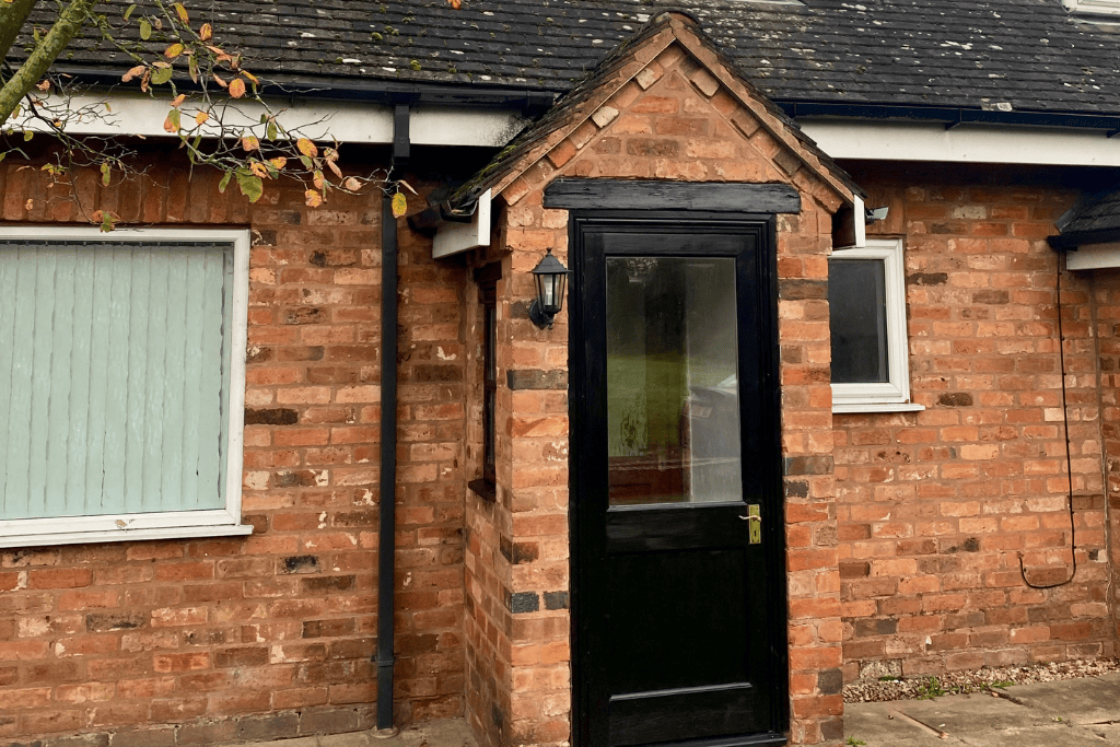 Top Cottage, New Road, Featherstone, WV10 7NW