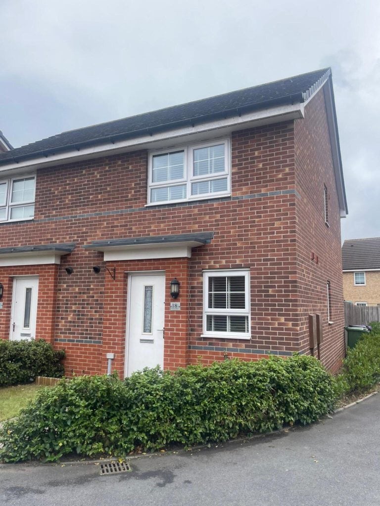 18 Snetterton Gardens, Wolverhampton, West Midlands, WV10 6FE