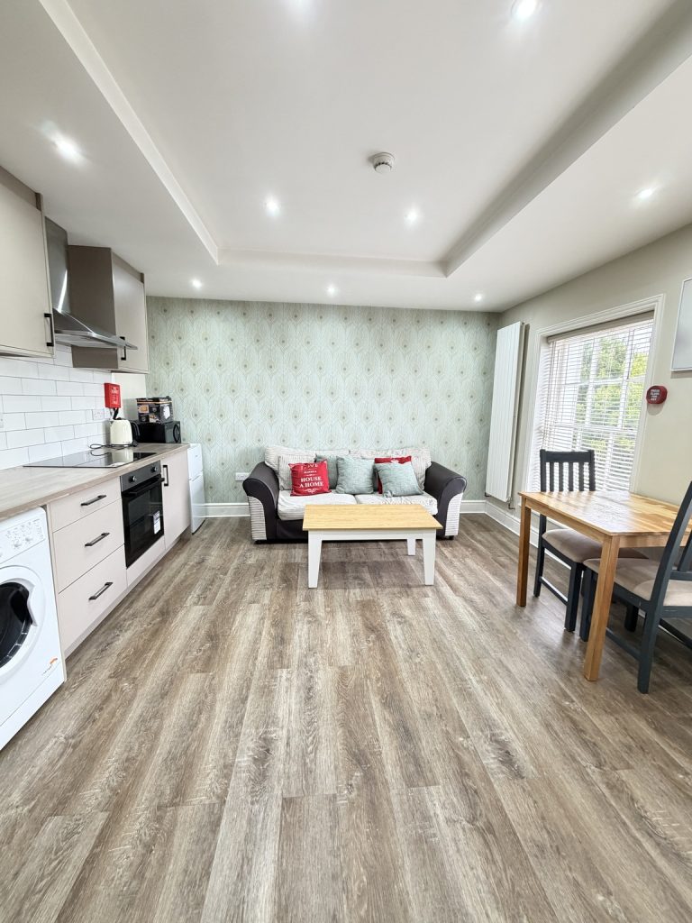 Flat 8, Rock House WV6 8QB