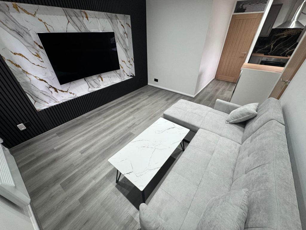 6 Aldersley Road, Wolverhampton, West Midlands, WV6 9LT