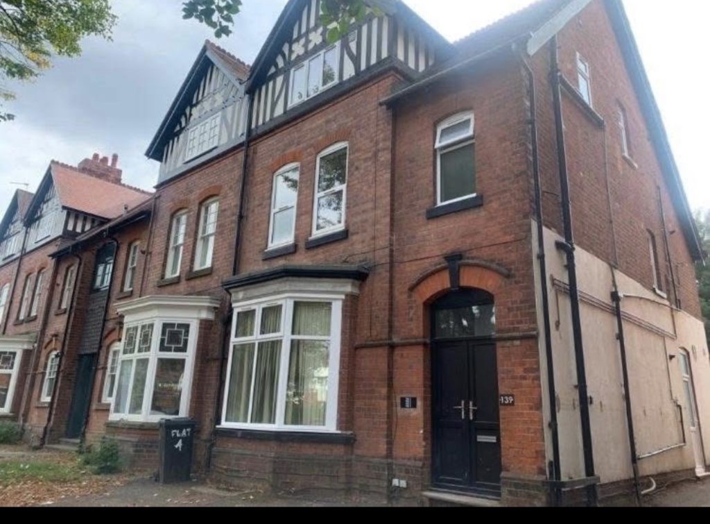 TETTENHALL ROAD