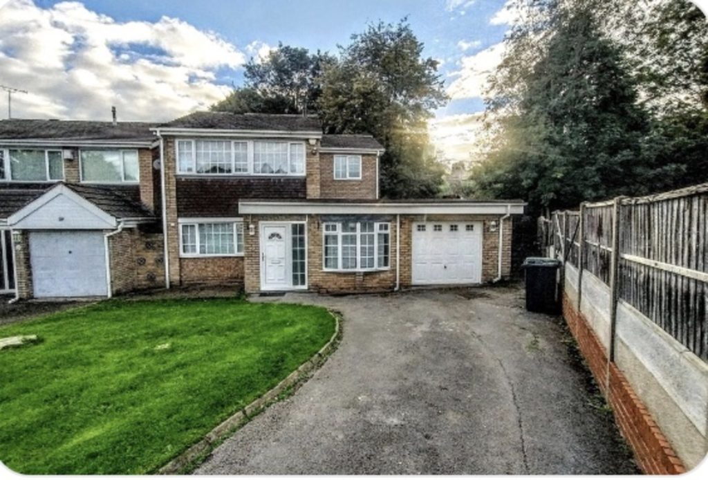40 CRANMORE ROAD